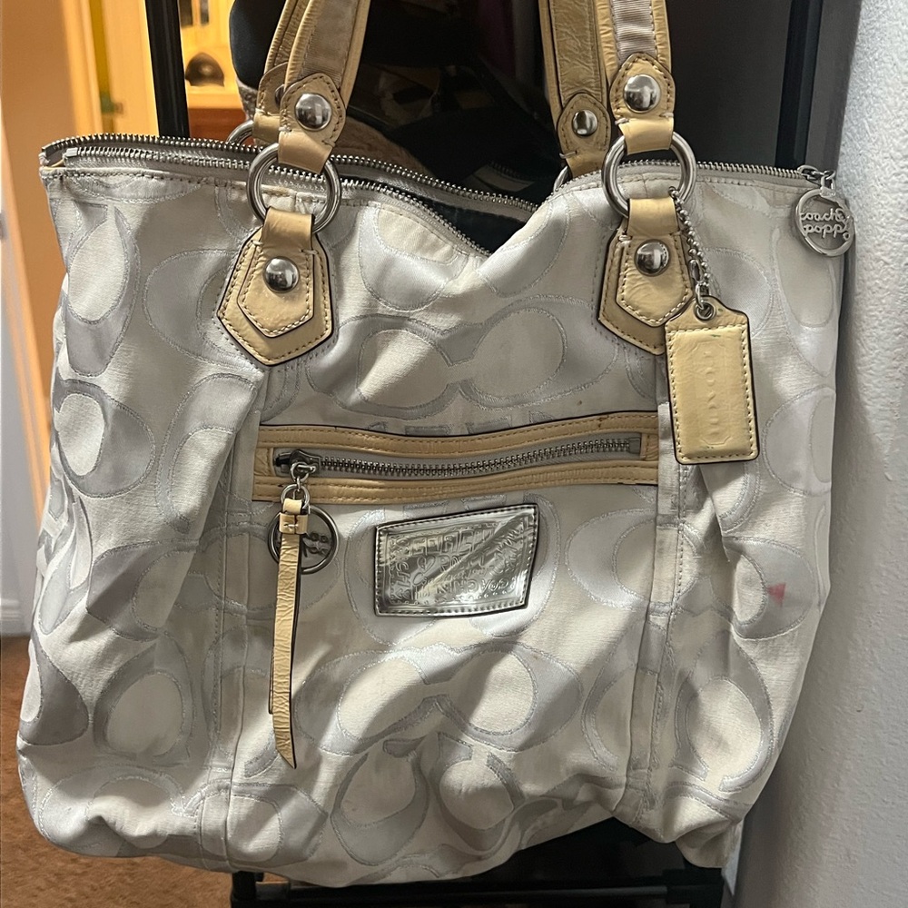 Coach Cream and Tan Women's Tote Bag